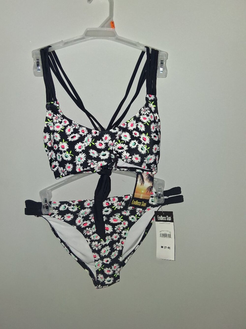 Elegant Daisy Floral Swim Set